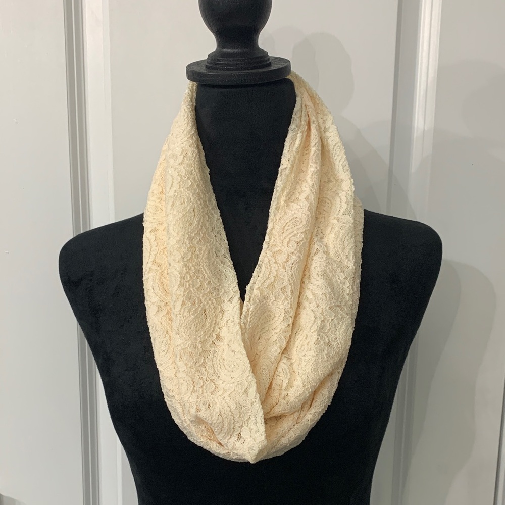 Chic Cream Loop Scarf - Picture 2 of 5